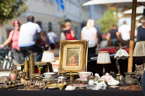 Flohmarkt und Brocante in der Dampfzentrale Bern ...